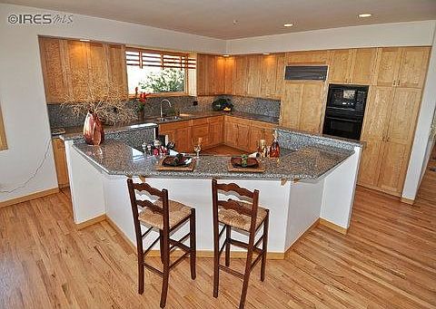 3rd image of 7639 Crestview Dr