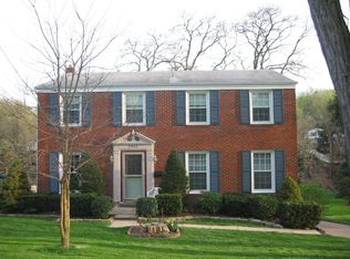 2935 Greenwald Rd, Bethel Park, PA 15102