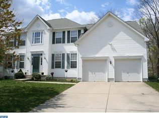 94 Creekwood Dr, Bordentown, NJ 08505