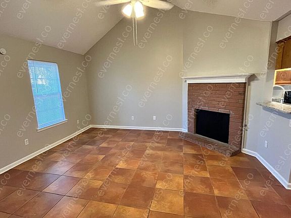 5th image of 7031 Foxhall Dr