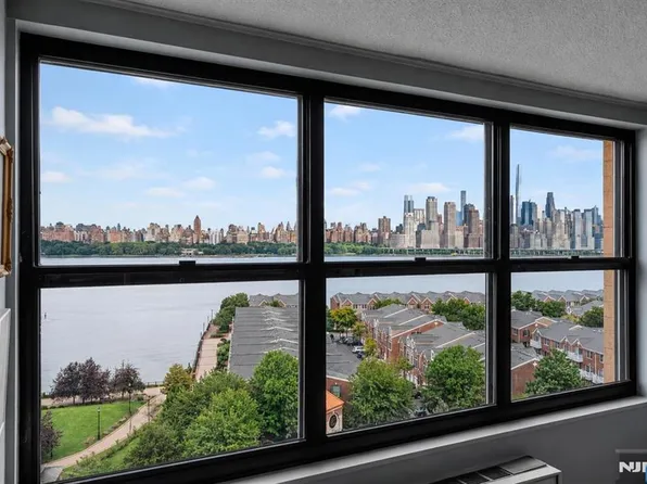 7004 Boulevard E #10E, West New York, NJ 07093