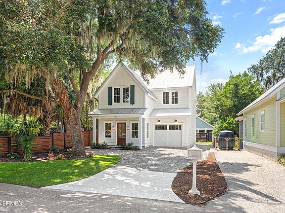 2nd image of 608 Pilot Street