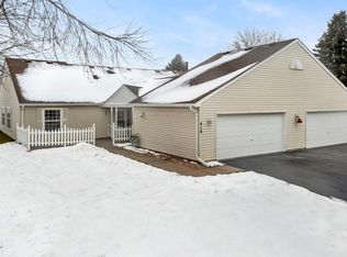 410 Sarazin St, Shakopee, MN 55379