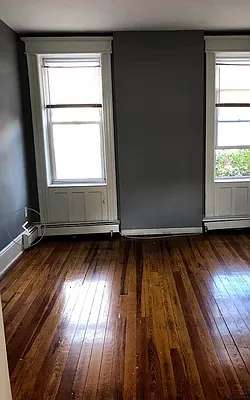 Rented by Metropolis International Realty Inc. | media 11