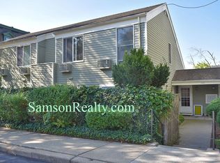 230 S Main St APT 18, Providence, RI 02903