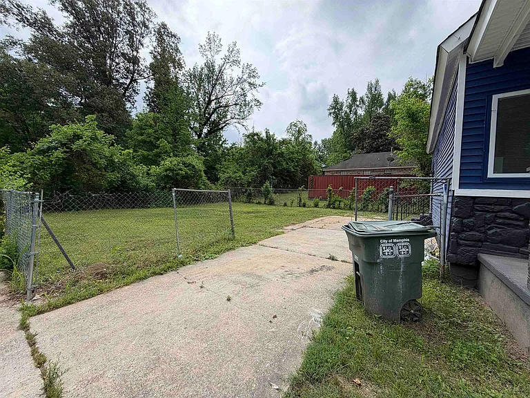 945 Nora Rd — Photo 24