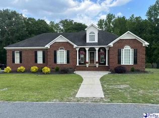 406 Hunters Ridge Dr, Dillon, SC 29536