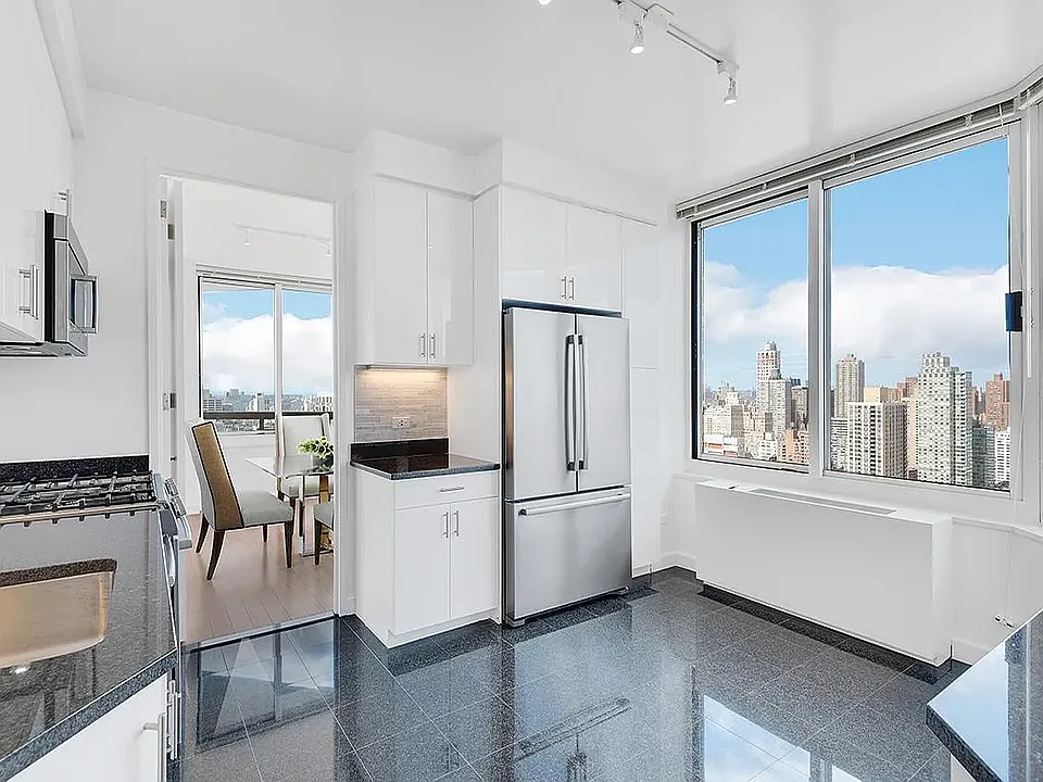 350 E 79th St #19-A