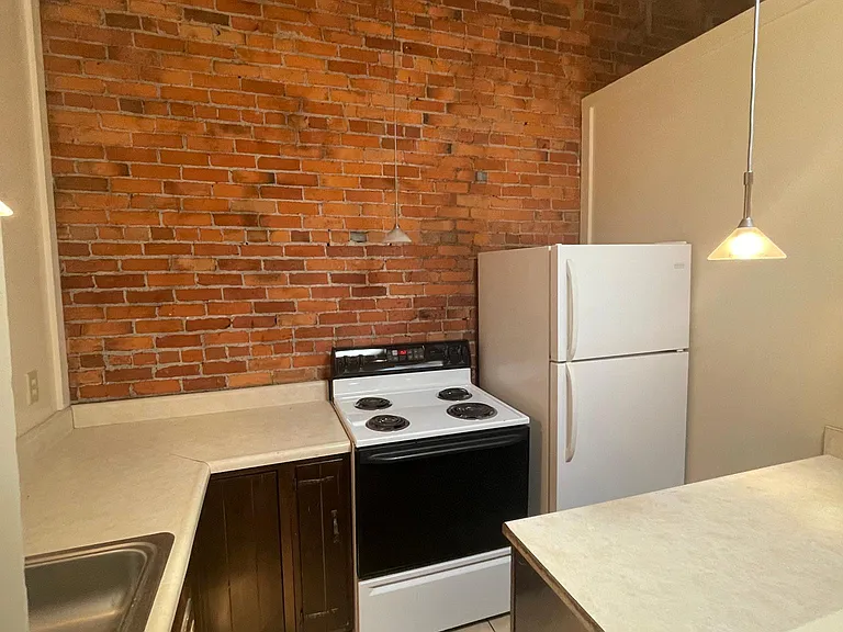 827 W Wayne St #3 — Photo 16