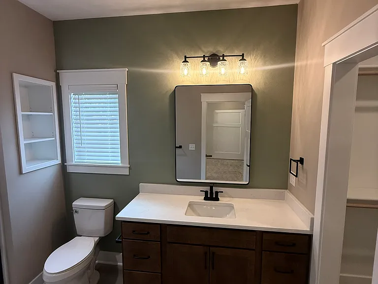 1238 W Bluegrass Rd #2 — Photo 7