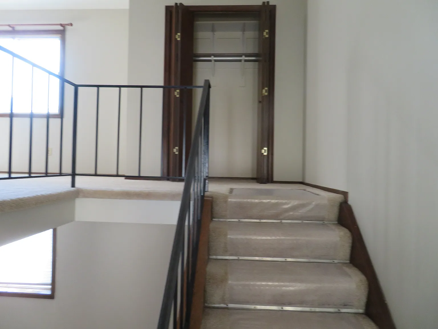 11629 Westwood Ln — Photo 2