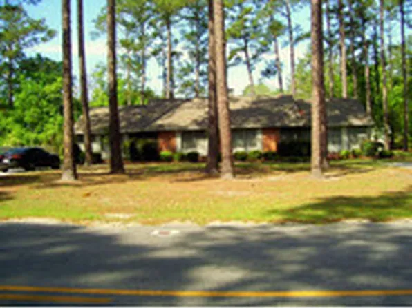 2744 Seminole Trl, Waycross, GA 31503