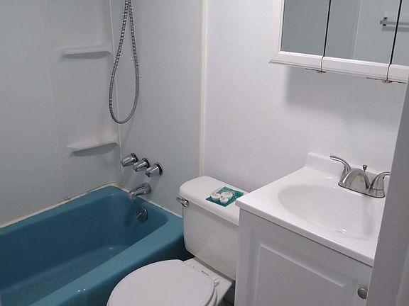 5th image of 2727 Monroe Blvd Unit C