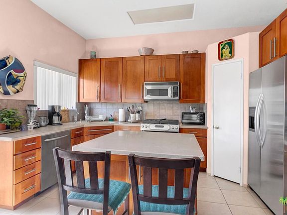 5th image of 30140 San Eljay Ave
