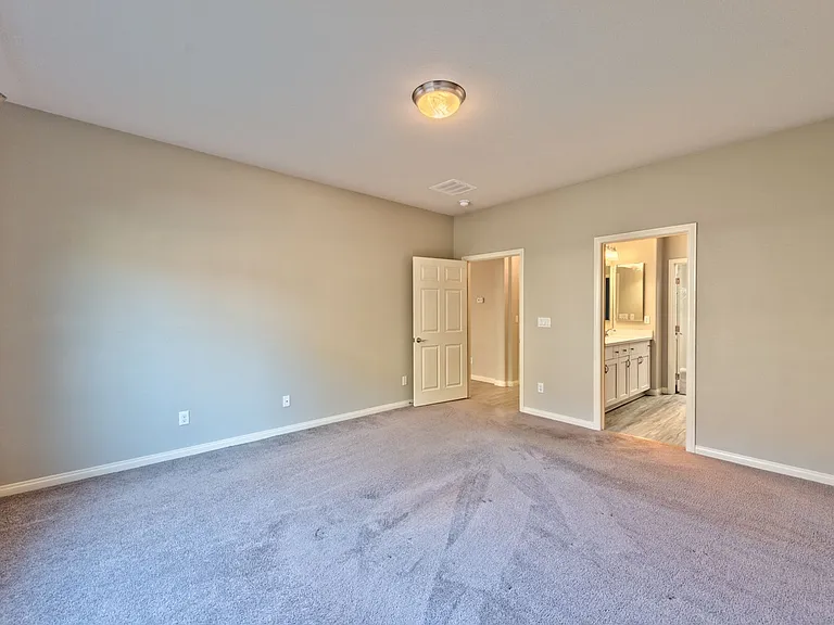 10616 Aphrodite St — Photo 9