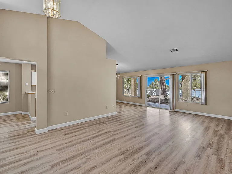 2836 Billy Casper Dr — Photo 8