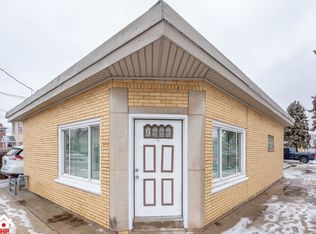 2000 Oak St, Blue Island, IL 60406