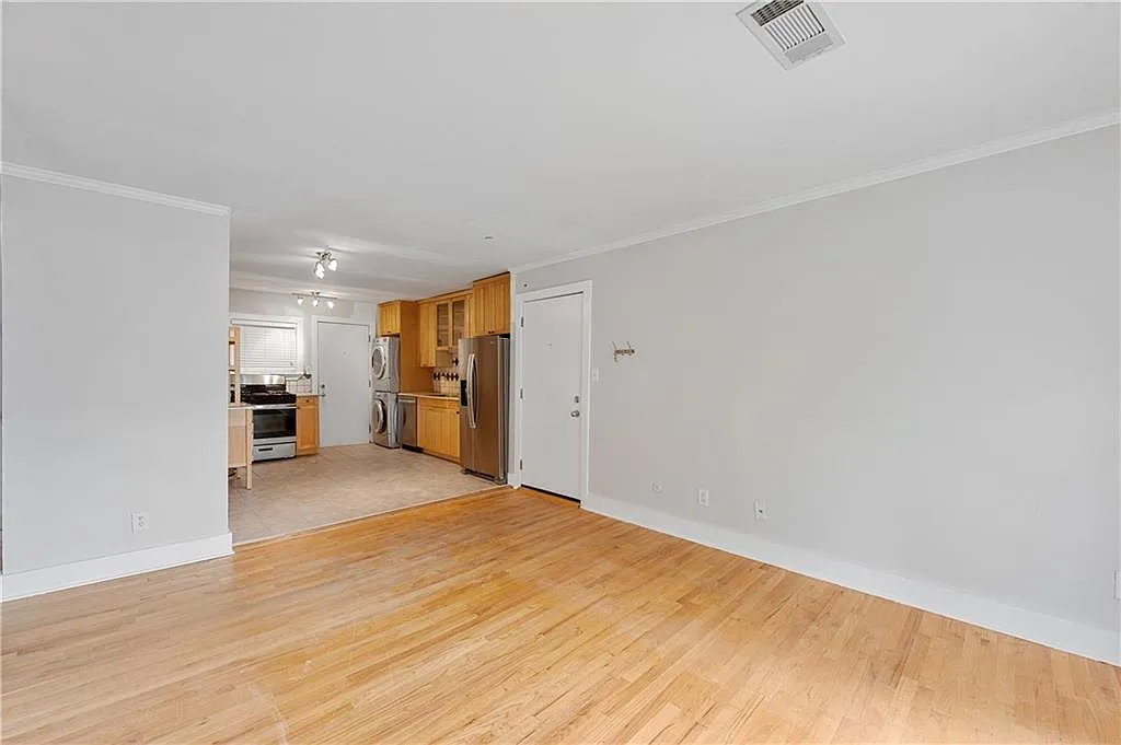 Building Photo - 866 Briarcliff Rd NE #B3