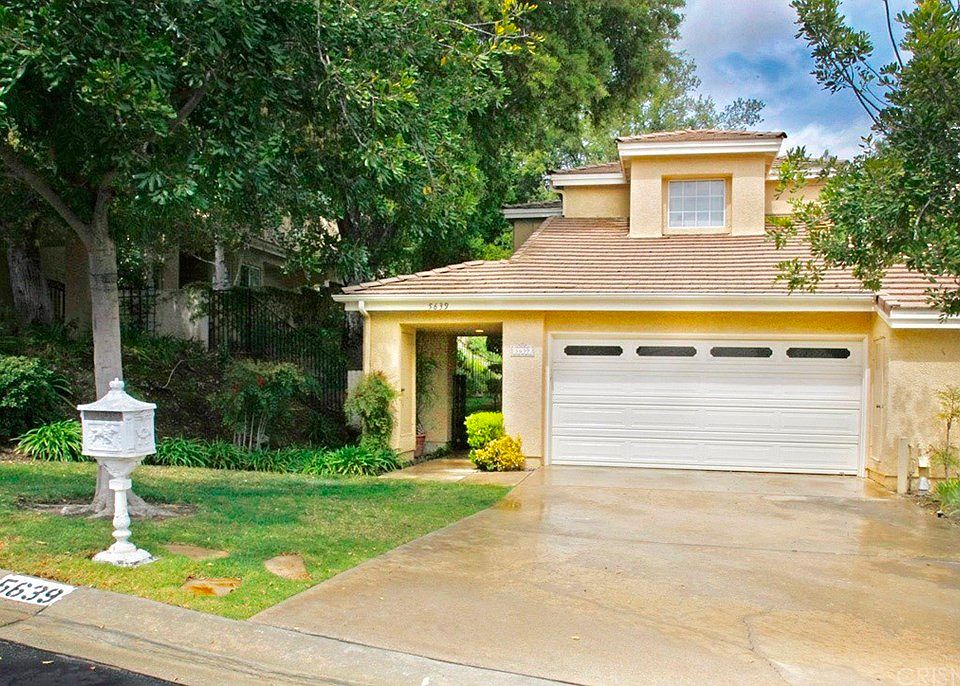 1st image of 5639 Roundtree Pl