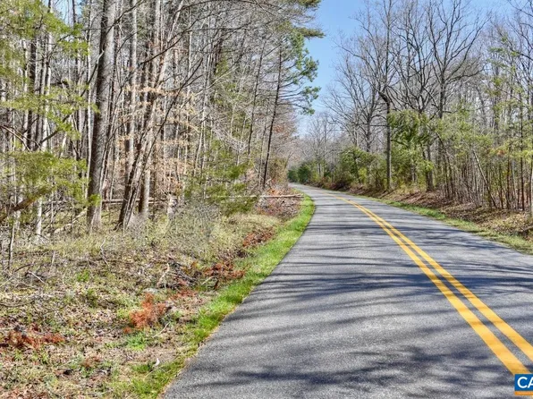 James River Rd, Howardsville, VA 24562