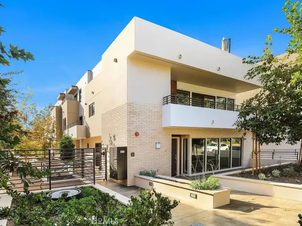 2428 E Del Mar Blvd, Pasadena, CA 91107