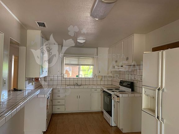 2nd image of 1197 E Alexander Ave