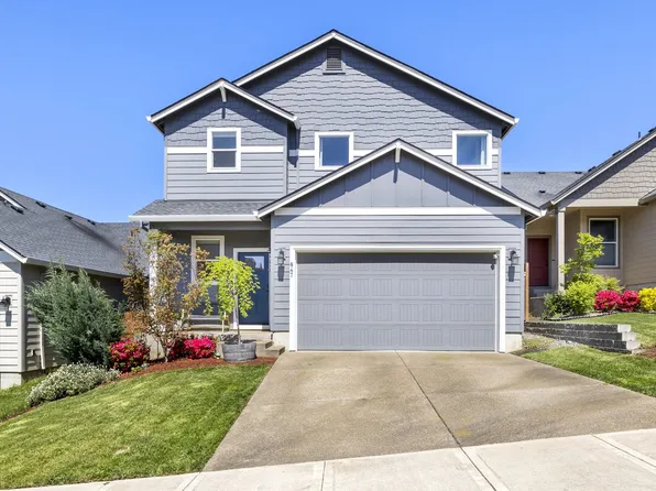 847 NE Pinebreak Dr, Estacada, OR 97023