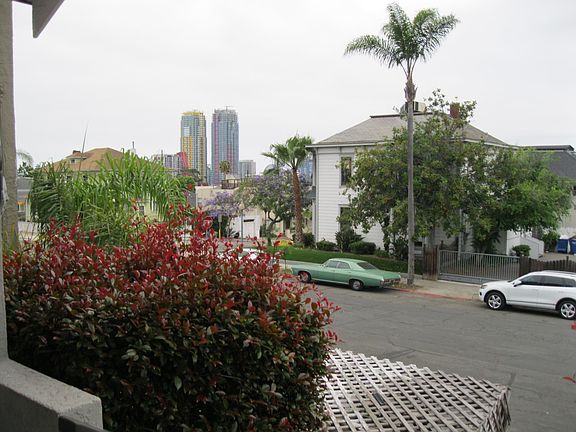 2nd image of 1025 22nd St