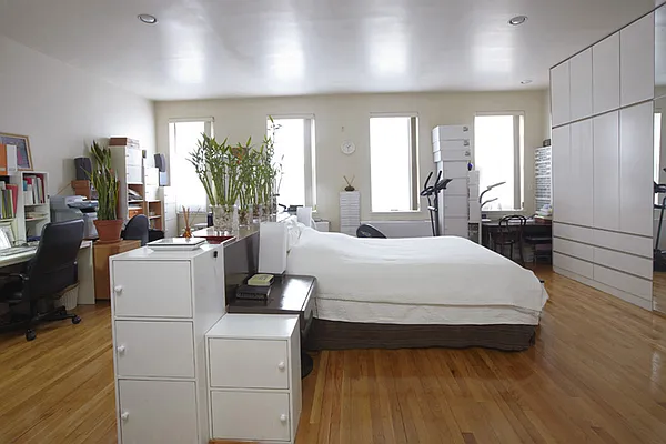 Sold by Brown Harris Stevens | media 17