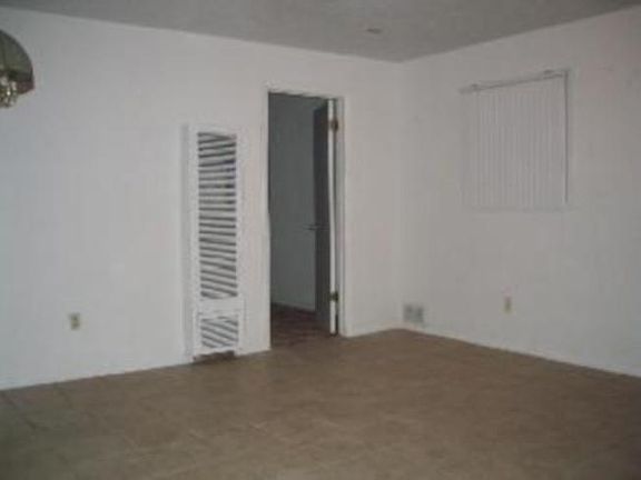 3rd image of 314 San Lorenzo Ave NW #B