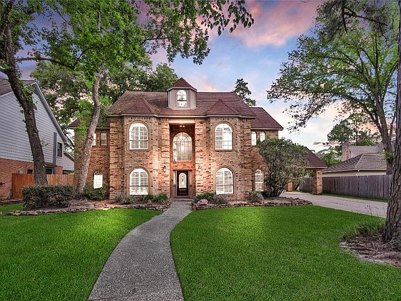 2nd image of 5723 Gladehill Dr