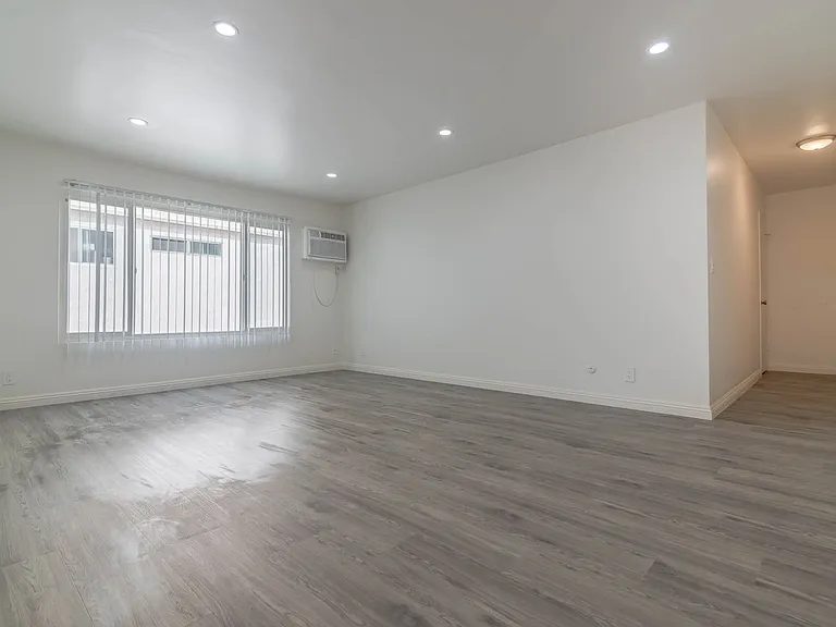 13218 Barbara Ann Street — Photo 4