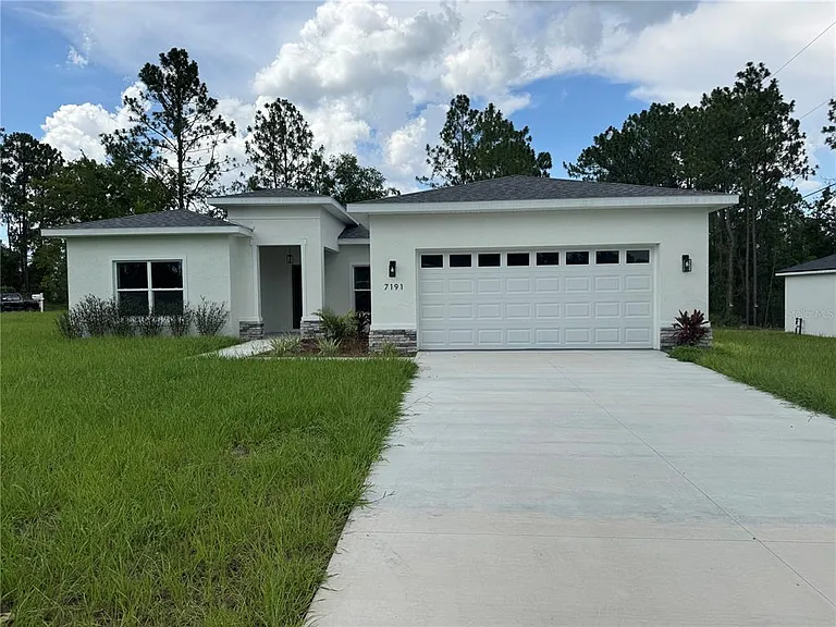 7191 SW 133rd Ln — Photo 1