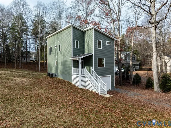34 Turkeysag Trl, Palmyra, VA 22963