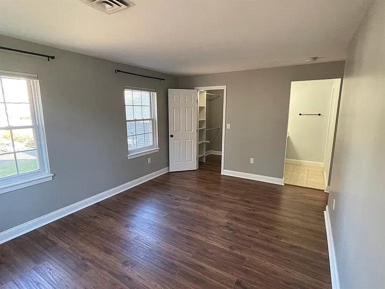700 Brookside Dr #G — Photo 15