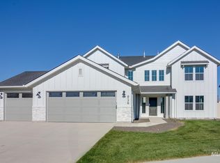 8176 E Sunray Dr, Nampa, ID 83687
