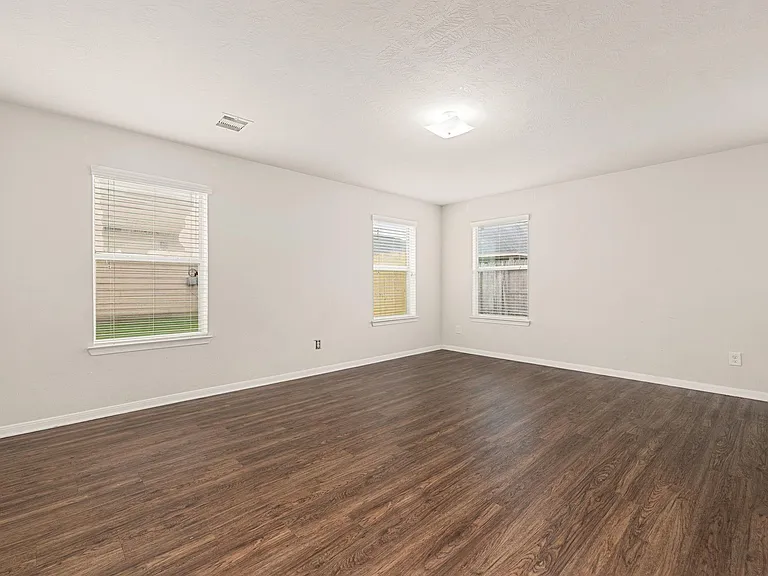 21415 Partha Way — Photo 16