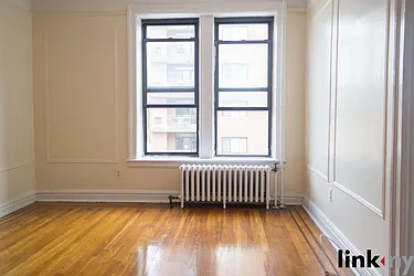 Rented by Link NY Realty