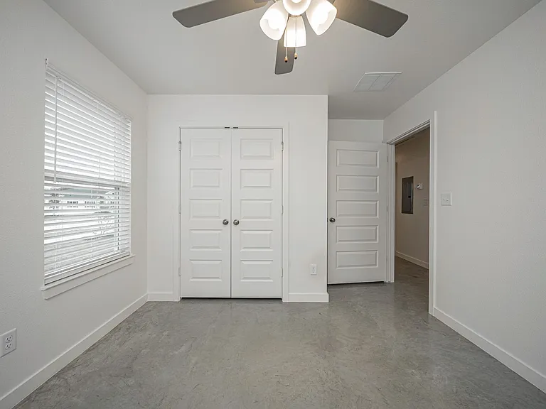 1250 Croft Ln — Photo 24