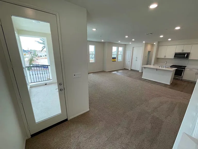 12170 Meridian Dr — Photo 23