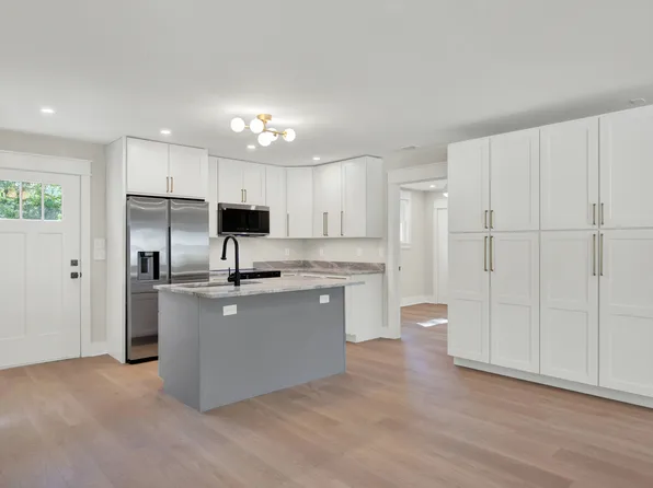 106 Montclair Blvd, Savannah, GA 31419
