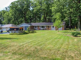 2421 Maples Rd, Fort Wayne, IN 46816