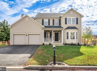4128 Foxwood Cir, Easton, PA 18040