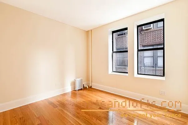 Rented by aptsandlofts.com | media 15