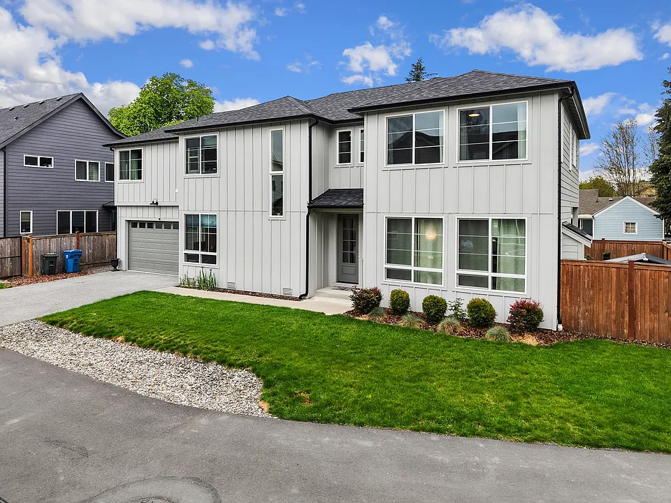 16066 178th Ave SE