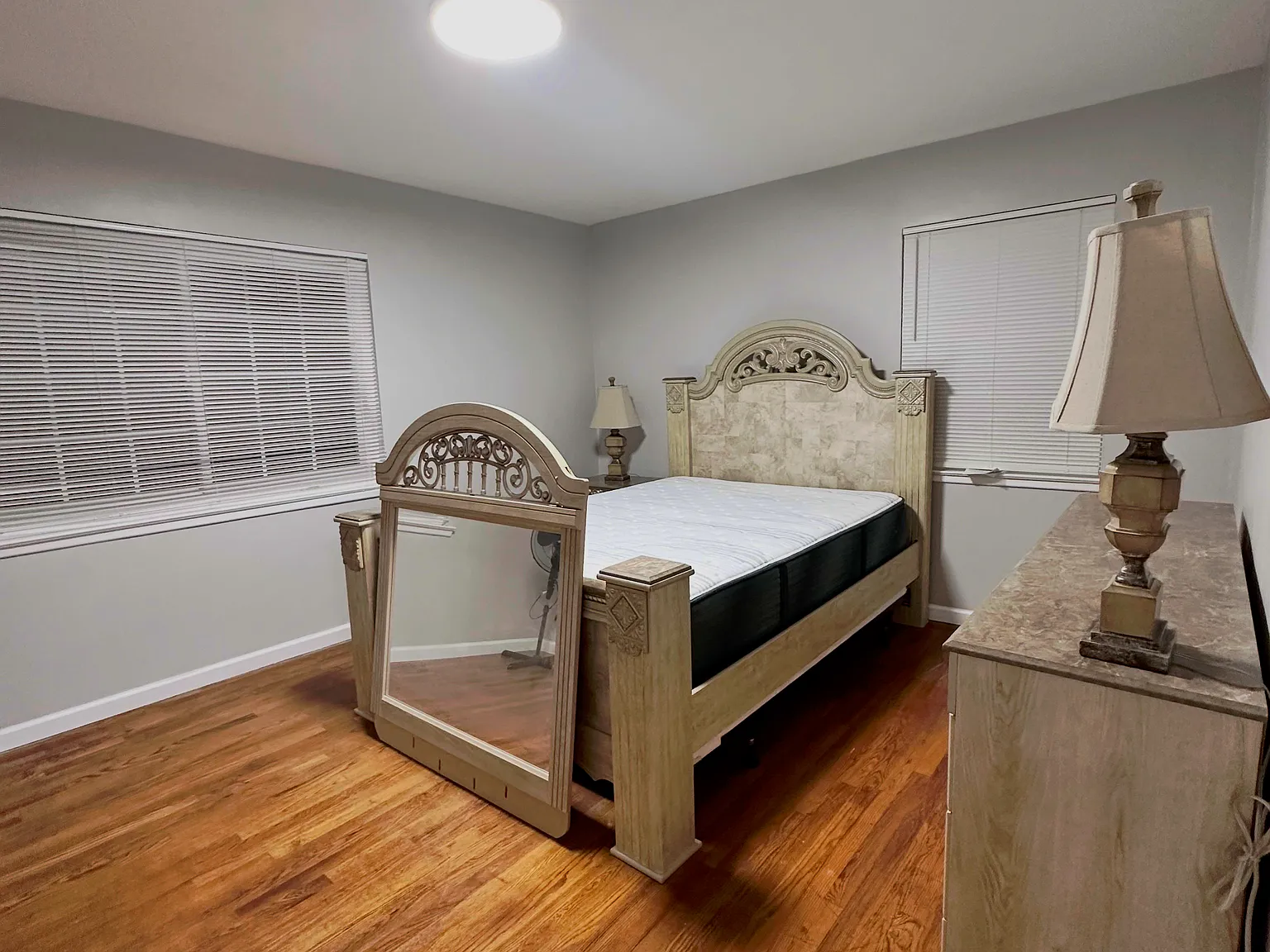 3 bed, $3,777 — Photo 4
