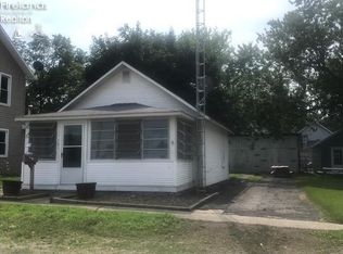 305 Perry St, Lakeside Marblehead, OH 43440