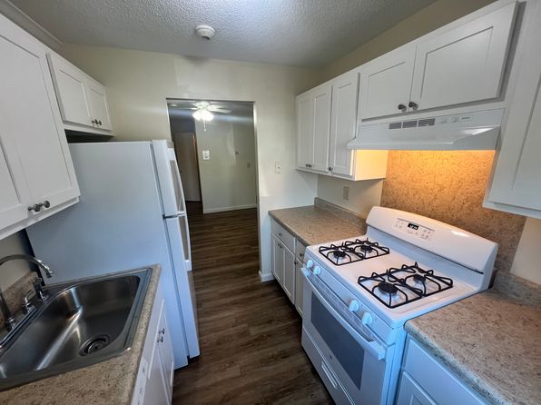 2 Ravena Ave APT 101