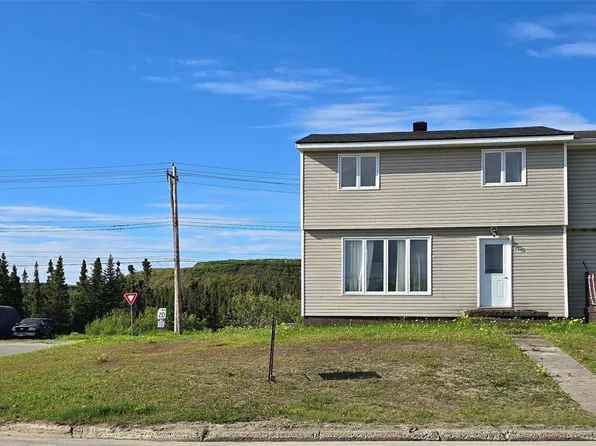 908 Tamarck Drive, Labrador City, NL A2V2V2