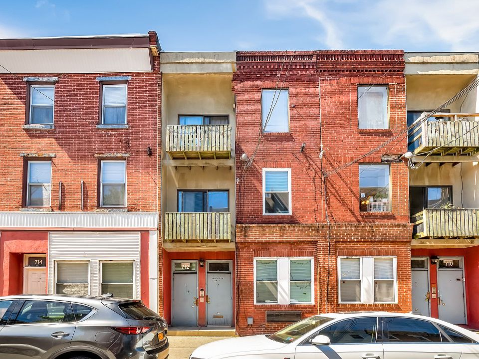 2nd image of 712 S 19th St APT 3